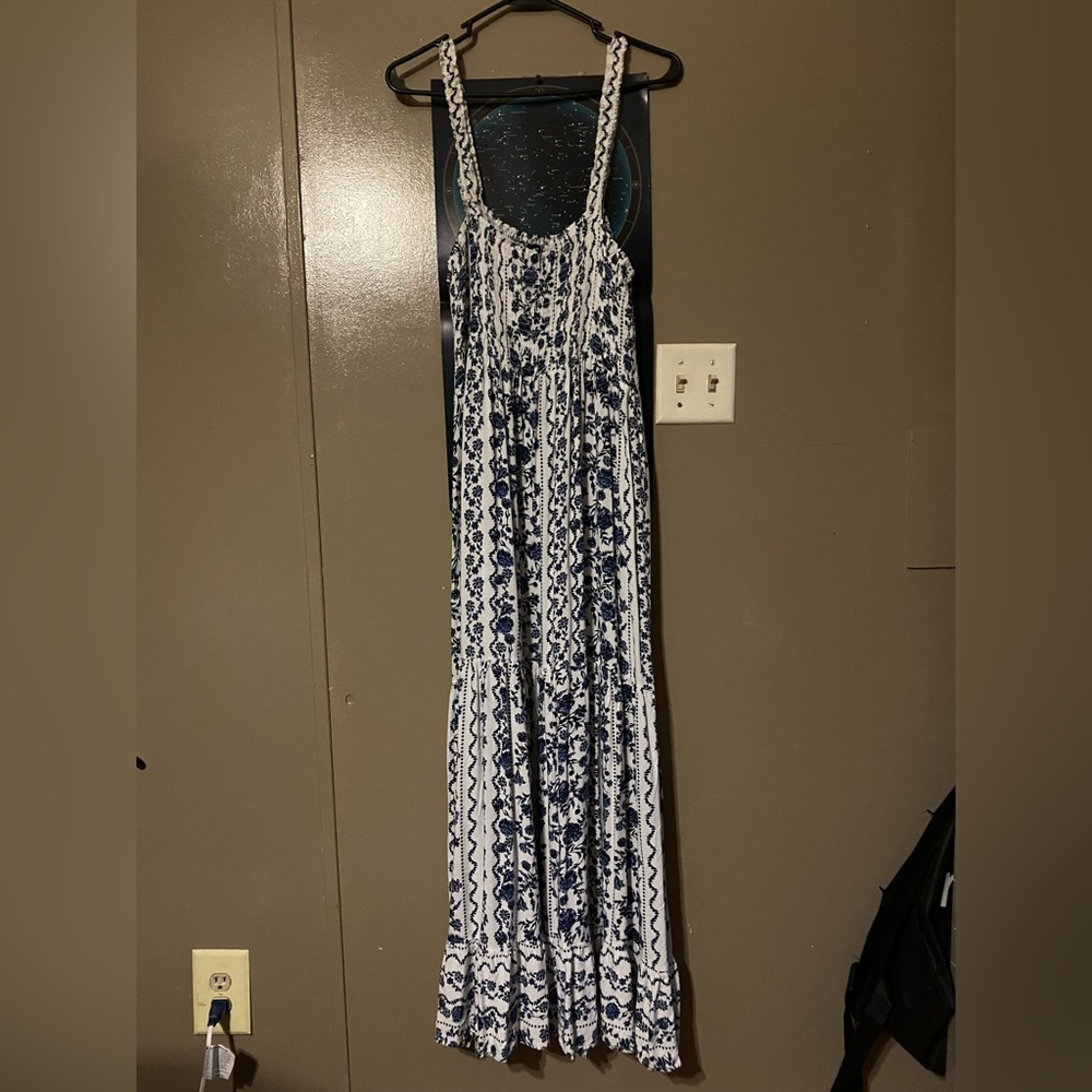 floral maxi dress